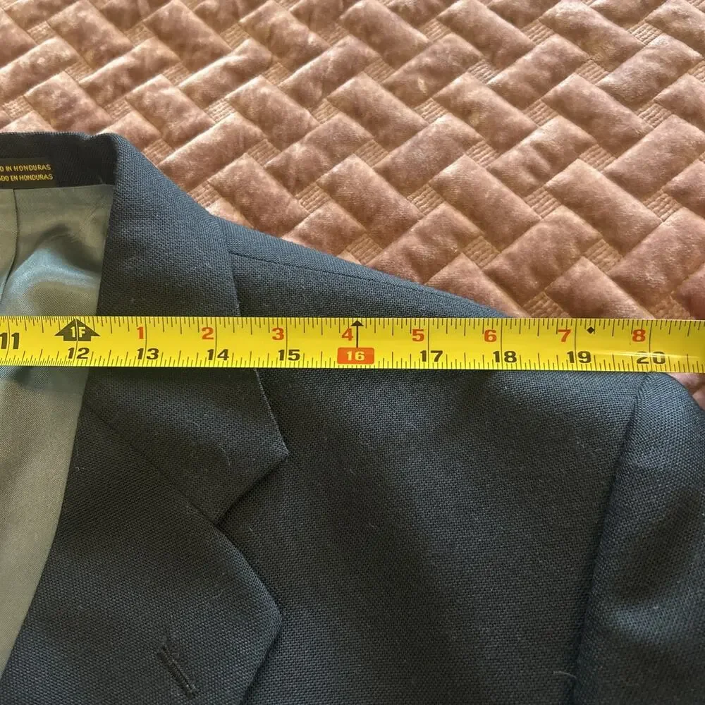 Stafford Men’s Blazer 50R‎ Navy Wool blend Gold Buttons Sports Coat Suit Jacket